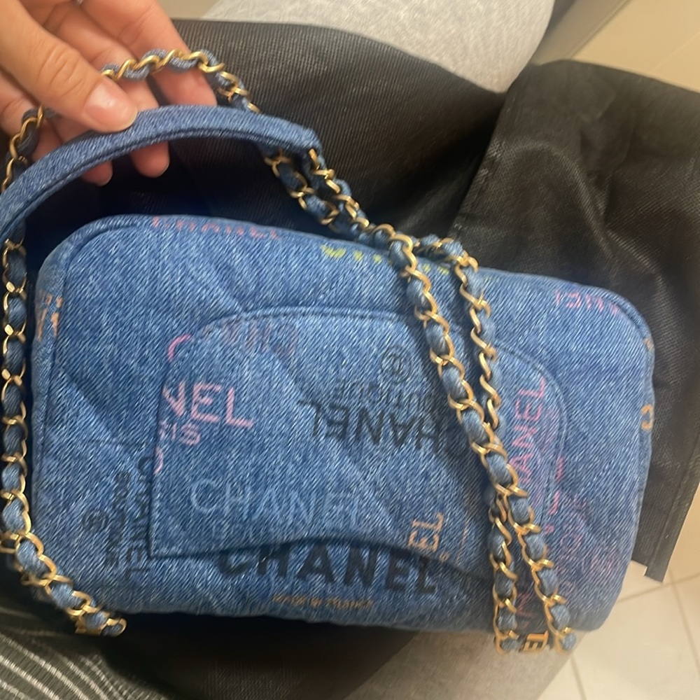 Chanel Denim Mood Small Bag - Picture 4 of 10